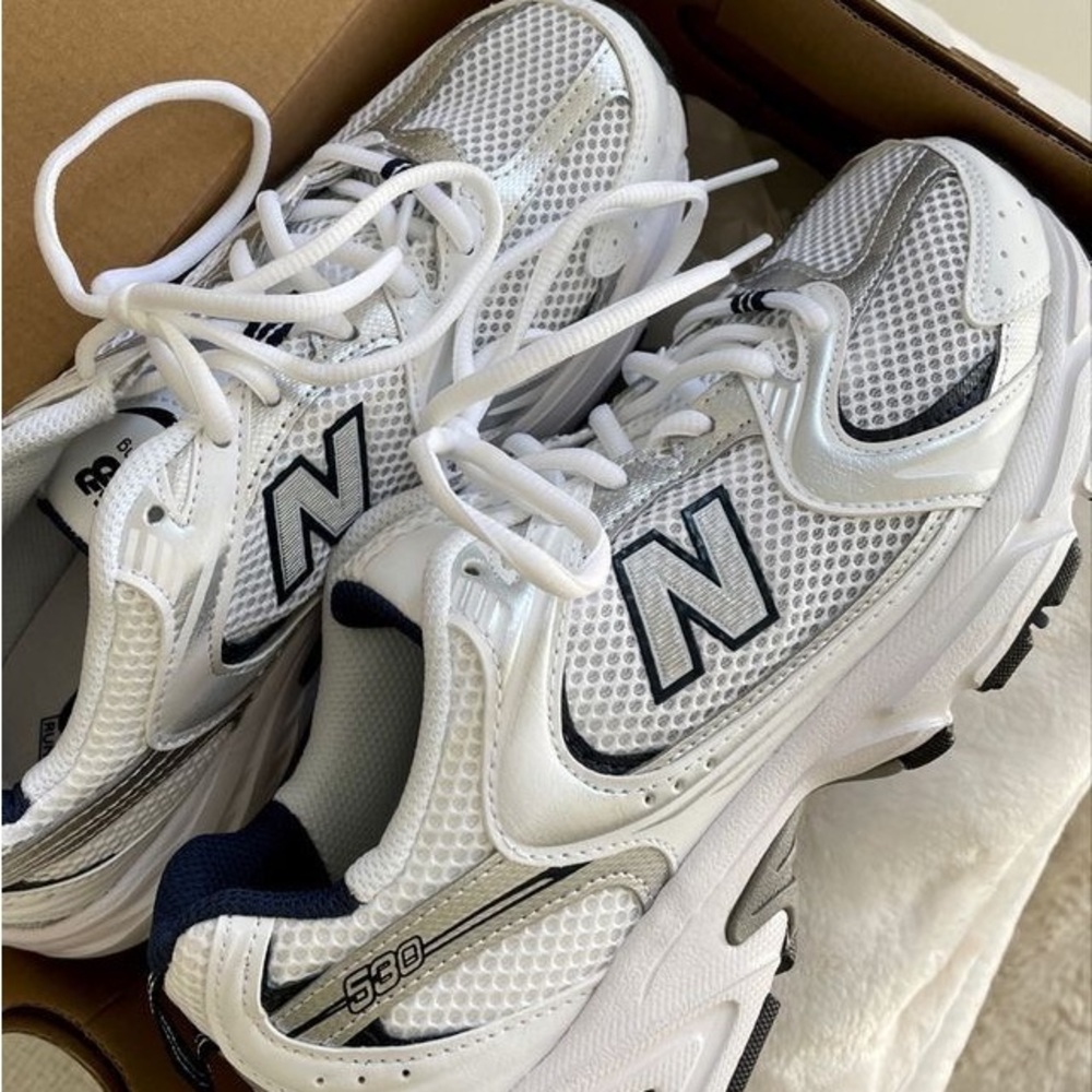 Women’s New Balance 530 Sneakers